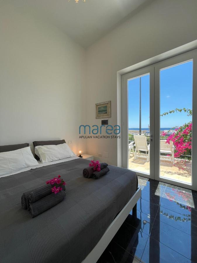 Villa Nauna, Fronte Mare Con Giardino E Terrazzo - Marea Collection Nardo Bagian luar foto