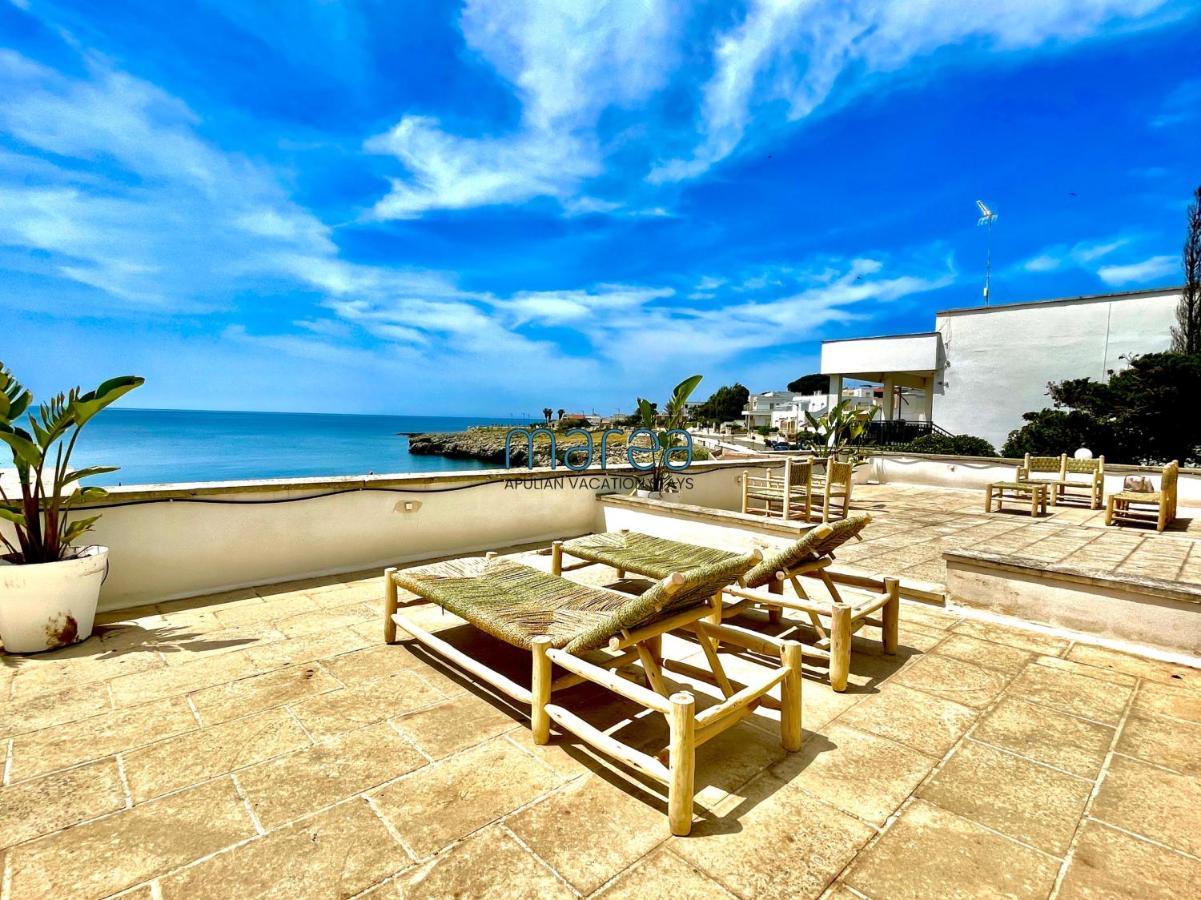 Villa Nauna, Fronte Mare Con Giardino E Terrazzo - Marea Collection Nardo Bagian luar foto